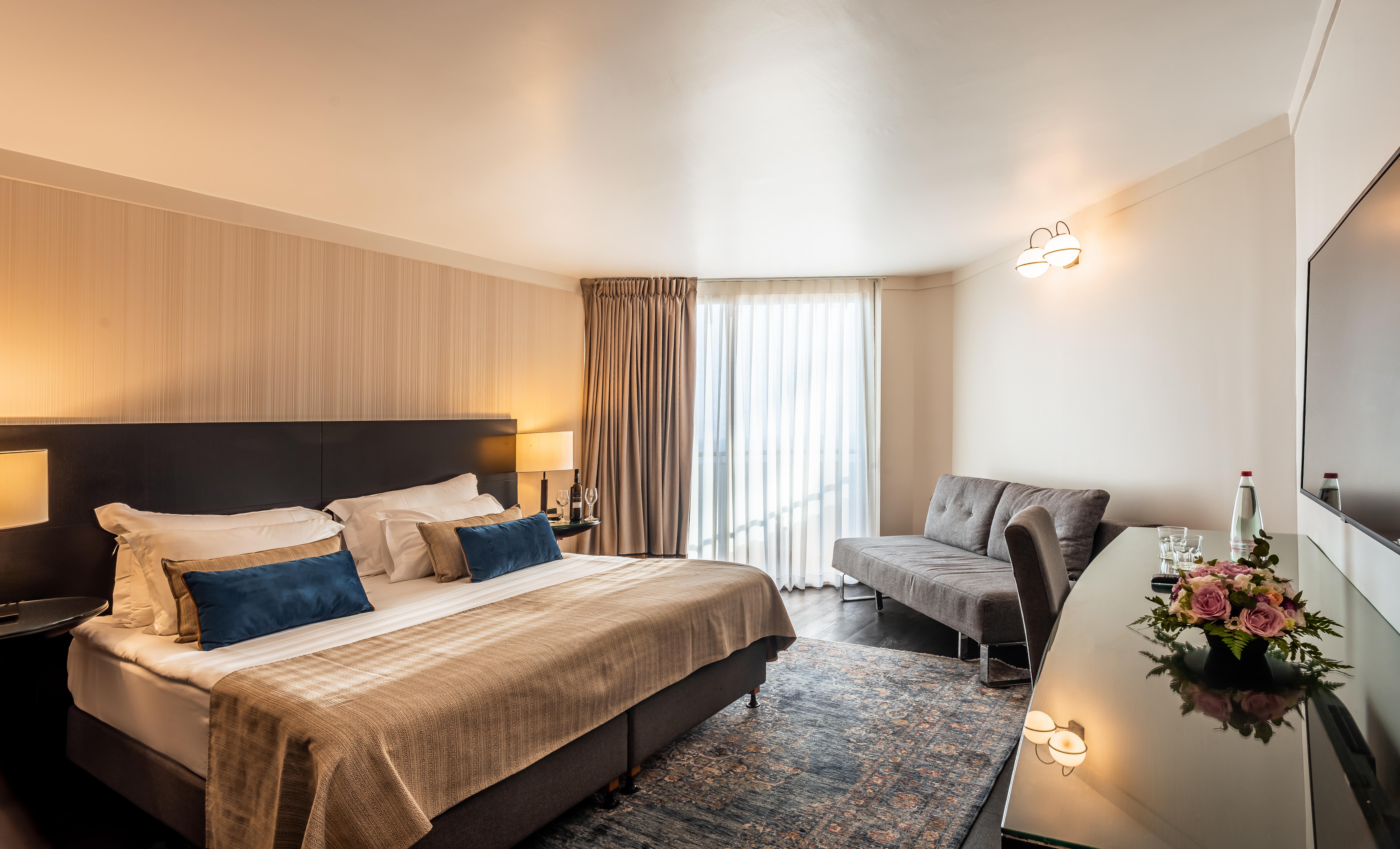 Daniel Herzliya Hotel Exteriér fotografie A room at the hotel