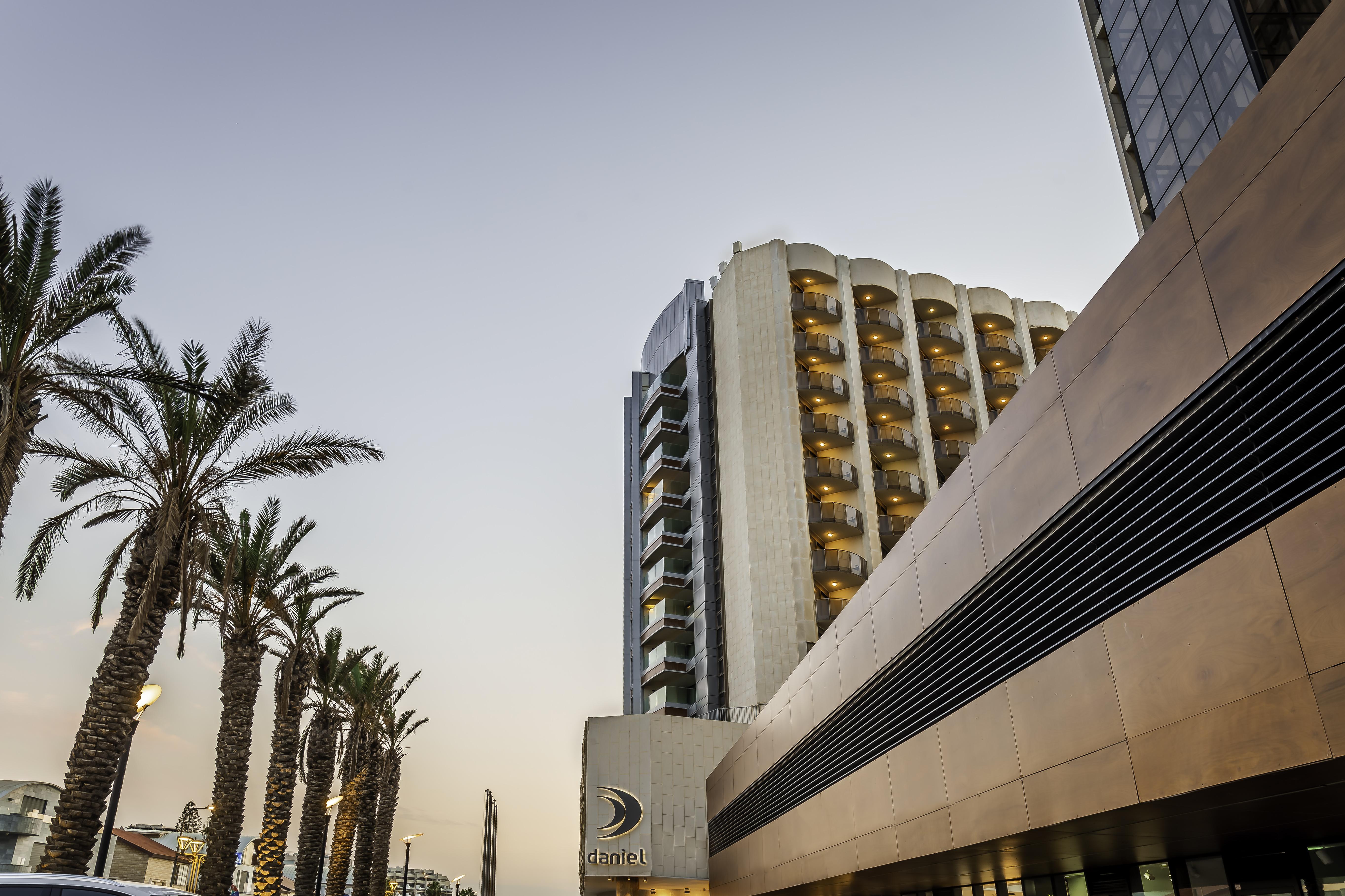 Daniel Herzliya Hotel Exteriér fotografie The hotel in 2015