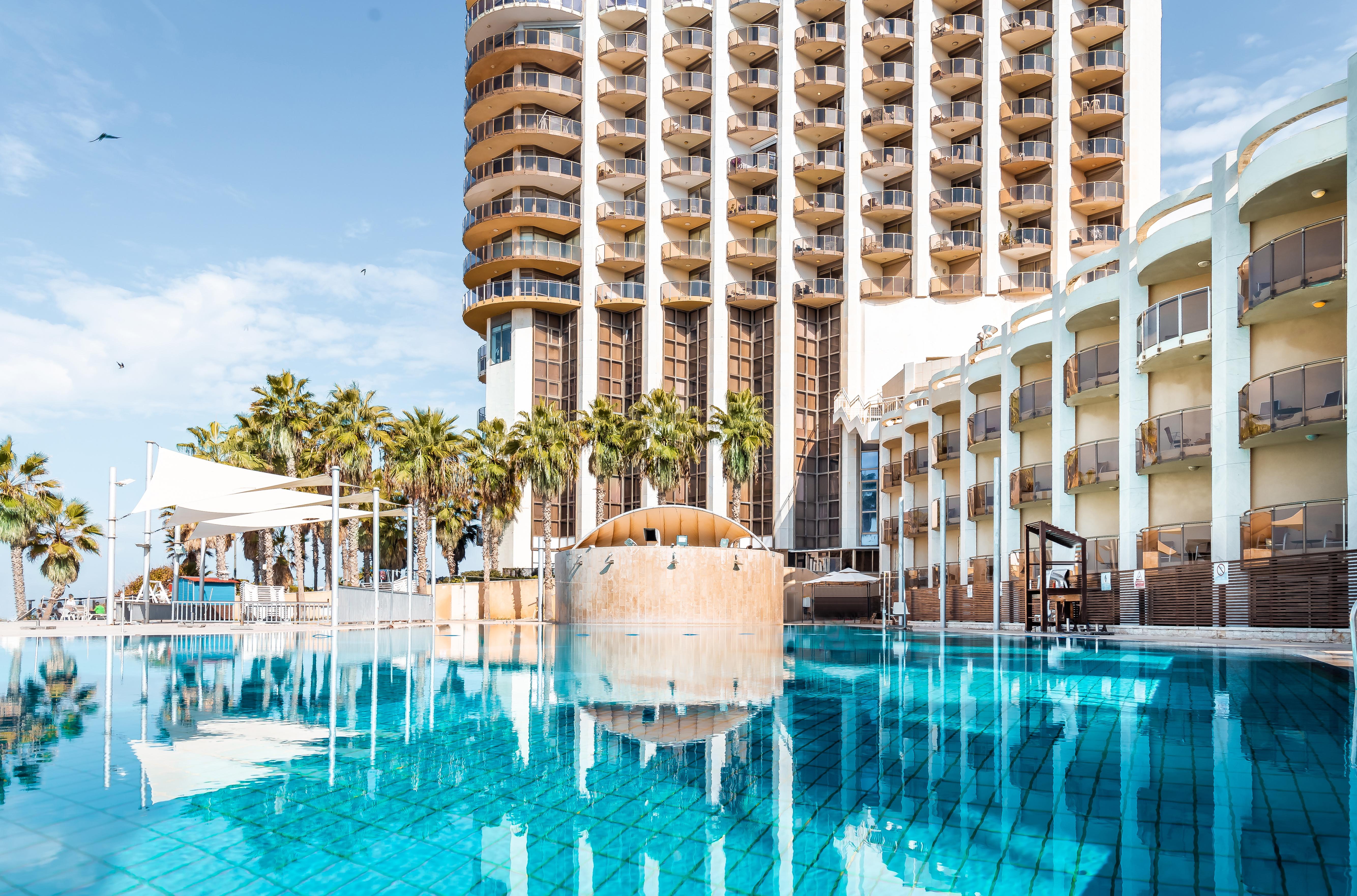 Daniel Herzliya Hotel Exteriér fotografie The pool at the Hilton San Diego Bayfront